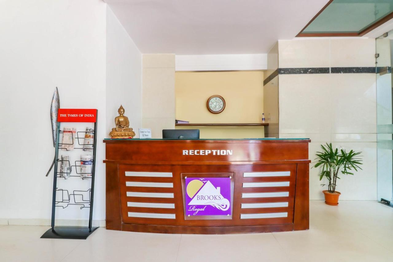 אחמדאבאד Treebo Trend Hotel Parker מראה חיצוני תמונה